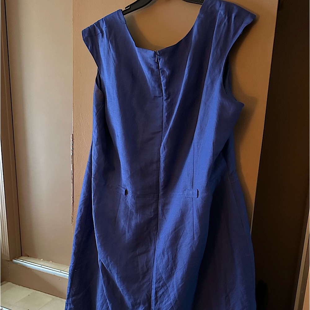 Sleeveless Dress never worn